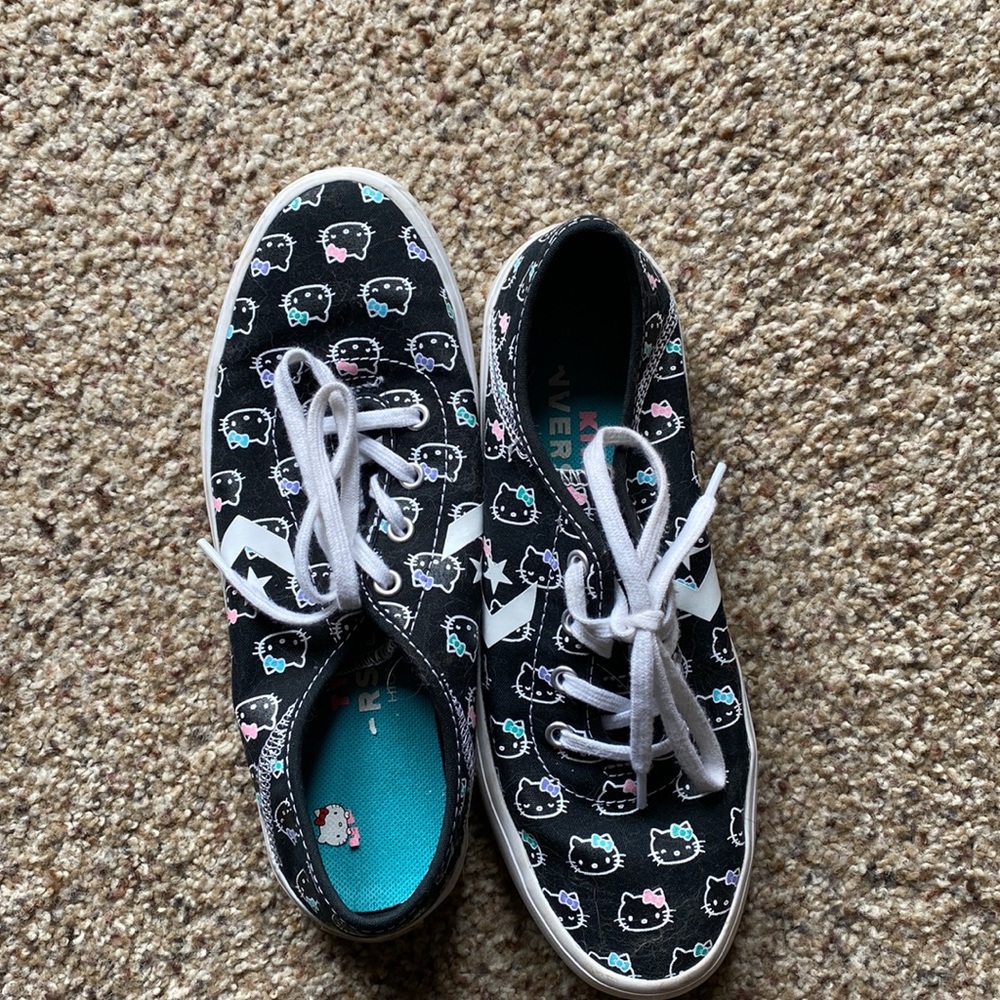 Hello kitty converse sneakers